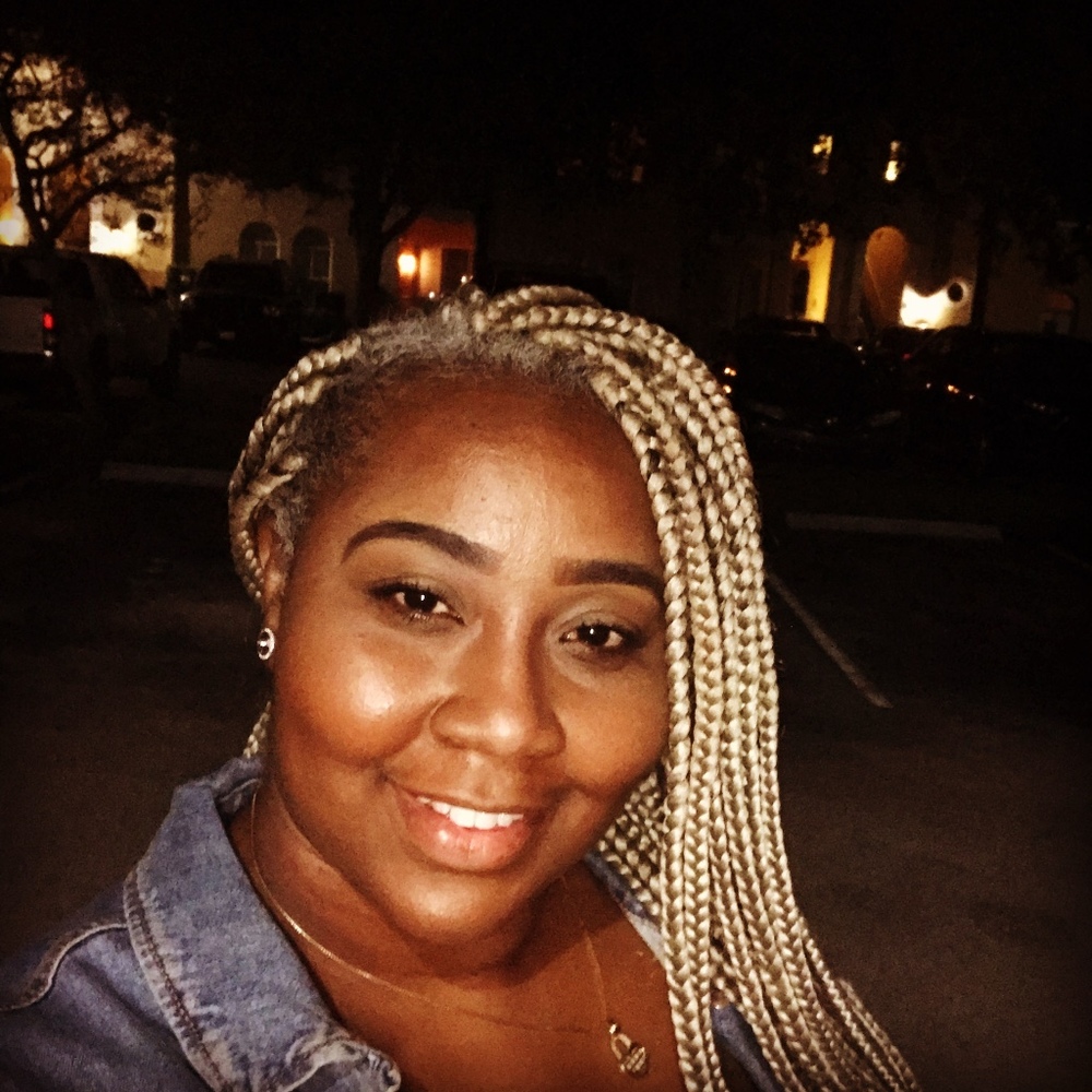 Meet your Posher, Yemese